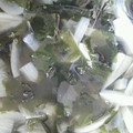 デイジー's cooksnap of when they made 玉ねぎとわかめのお吸い物.