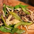 chancana's cooksnap of when they made 旦那が喜ぶ☆青椒肉絲(⌒‐⌒).