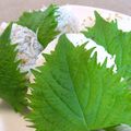 momosukekan's cooksnap of when they made ゴマと塩・大葉おにぎり.