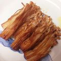 サンラータン's cooksnap of when they made 軸が美味しい♪エノキバター醤油焼き.