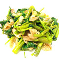 怪獣のMAMA's cooksnap of when they made 栄養満点 タイ風 ☆空芯菜炒め☆.