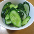 daikanon's cooksnap of when they made 白だしで！きゅうりの漬物♪.