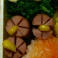 ma___111's cooksnap of when they made 簡単かわいい花ウインナーソーセージお弁当.