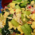 cattail312's cooksnap of when they made 小松菜とカニかまとたまごの塩にんにく炒め.