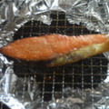 クックKBN8QM☆'s cooksnap of when they made 簡単！！塩鮭の燻製.