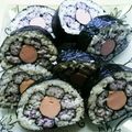 かいりんそらmama's cooksnap of when they made お花の巻き寿司（キャラ弁）.