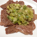ayaakari's cooksnap of when they made 長ネギを丸ごと1本！ネギ塩ダレ焼肉！.