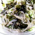 むぴょこぴょこん's cooksnap of when they made 簡単ヘルシー☆わかめと糸寒天の酢の物♪.