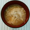 桜桜桜co's cooksnap of when they made たまねぎの味噌汁に★卵落とし★大好き.