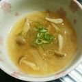 もぐ・ω・くま's cooksnap of when they made しめじと玉ねぎのお味噌汁☆.