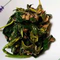 agak's cooksnap of when they made モロヘイヤの梅おかか和え.