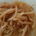 まきーこー's cooksnap of when they made 簡単☆絶品もやしナムル.
