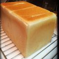 chie510's cooksnap of when they made ☆生クリーム食パン（パネトーネマザー使用）☆.
