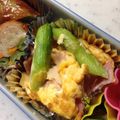 ♪☆山村さん☆♪'s cooksnap of when they made お弁当にも！アスパラとベーコン炒め卵とじ.