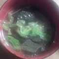 ちぃママ☆ミ's cooksnap of when they made 超簡単！！レタスと海苔のスープ.