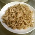 チーム預金's cooksnap of when they made おつまみにも♪鶏ミンチともやしの炒めもの.