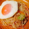 もちうさ's cooksnap of when they made 大好きな組み合わせ☆野菜炒め&目玉焼き.