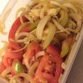 ミホ1115's cooksnap of when they made 簡単！新玉ねぎとトマトのスライスサラダ.