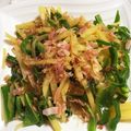 栗rin's cooksnap of when they made じゃがいもとピーマン、ベーコンの炒め物.