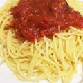 ぴらこんぐ's cooksnap of when they made 自家製トマト水煮からのミートソース♩.