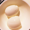 まーこやん's cooksnap of when they made 簡単つるん☆ゆで卵のむき方.