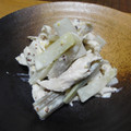 だんな様は料理人's cooksnap of when they made つまみにＧｏｏ＾ｍ＾ウドと鶏の和え物♪.
