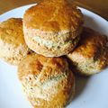 I♡KITCHEN's cooksnap of when they made 簡単★サクッほろ全粒粉生クリームスコーン.