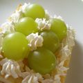 野菜のはたけ's cooksnap of when they made シャインマスカットホイップ蜂蜜トースト！.