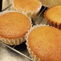 お腹ペコ太's cooksnap of when they made ノンオイル☆ふわふわココナッツマフィン.