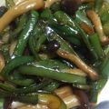 ボタンパン's cooksnap of when they made しめじとピーマンのきんぴら.