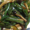 ボタンパン's cooksnap of when they made しめじとピーマンのきんぴら.