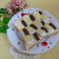 かおpon's cooksnap of when they made 超簡単！チョコレートカマンベールトースト.