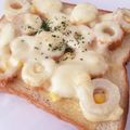 りんごとみかん♬'s cooksnap of when they made ちくわとコーンマヨトーストチーズのせ.
