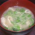 無題ちゃん's cooksnap of when they made つまみ菜と油揚げのお味噌汁.