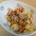 ちさとろさく's cooksnap of when they made 残り物で！魚肉ソーセージのチーズ炒め.