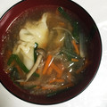 そうP's cooksnap of when they made 大根としめじの中華スープ.