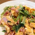 ゆみらんたん's cooksnap of when they made 小松菜とベーコンの玉子炒め.