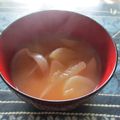 ジョングレ's cooksnap of when they made 玉ねぎとじゃがいものお味噌汁.