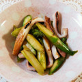 どんぐり娘's cooksnap of when they made 簡単 コストコ冷凍イカとアスパラ炒め.