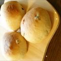 さやかとひろと's cooksnap of when they made 簡単手作り本格ぶどうパン☆.