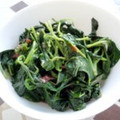 comamekko's cooksnap of when they made 中２が作る ＊モロヘイヤの梅和え＊.