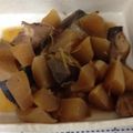 うずしろ's cooksnap of when they made 我が家の黄金比率。こっくりブリ大根.