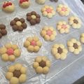 Ayataaansa's cooksnap of when they made 丸めて作る✿可愛いクッキーの成形✿.