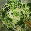 suiyyy's cooksnap of when they made 簡単もやしと豆苗のナムル.