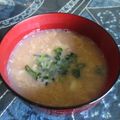 ジョングレ's cooksnap of when they made 卵を入れたお味噌汁.