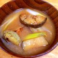 ココ❇︎ママ's cooksnap of when they made ゴマ油風味＊焼き葱と焼き茄子のお味噌汁.