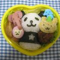 くまのまるちゃん's cooksnap of when they made おにぎり型で可愛く卵焼き♪キャラ弁.