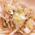 chulita5's cooksnap of when they made 簡単副菜♪もやしとえのきのぽん酢和え.