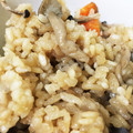 クックSLVUN7☆'s cooksnap of when they made 鶏とたっぷりきのこの炊き込みご飯.