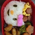 苺じゃけん's cooksnap of when they made キティちゃんの簡単キャラ弁.